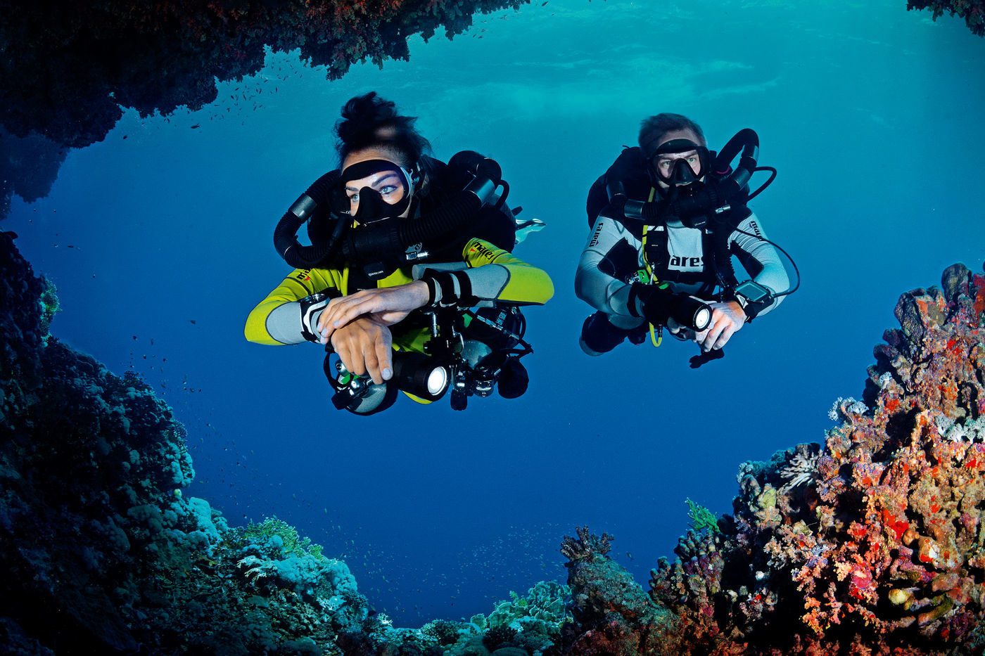 Explore the Ocean Longer This Summer: Learn the Mares Horizon SCR