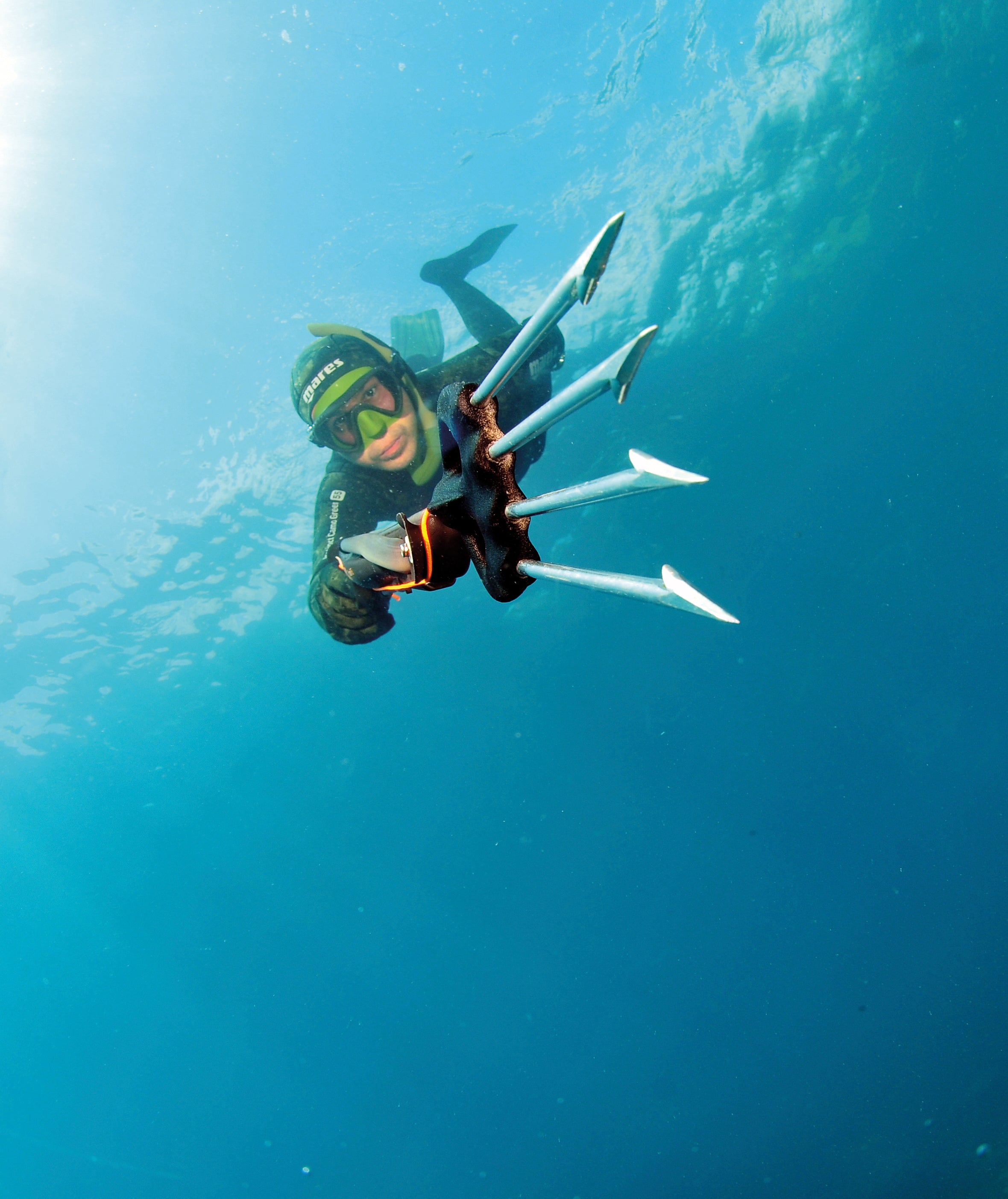 freediving knives are tools