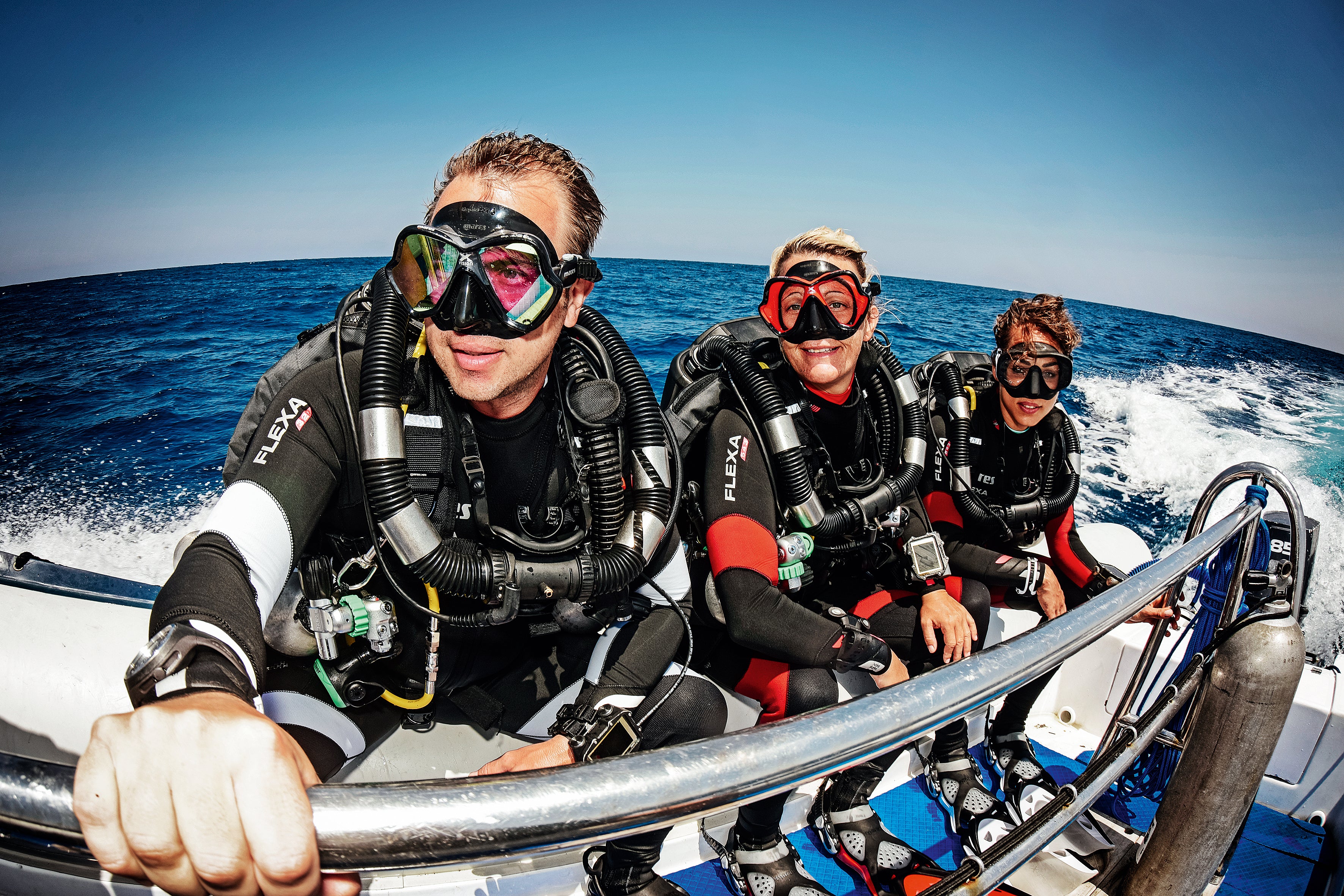 Mask, Snorkel Fin Packs